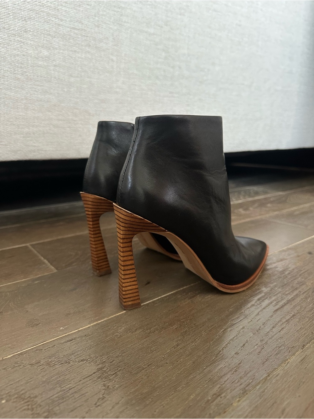 Vince Camuto Black Leather Pointed Ankle Booties